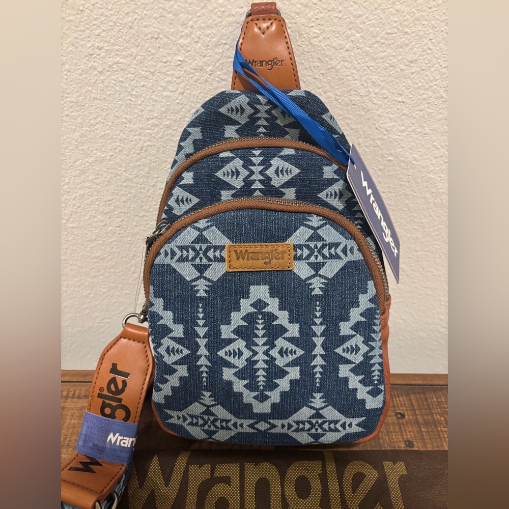 Wrangler Denim Blue and Brown Patterned Bum/Crossbody  Bag - Picture 3 of 11